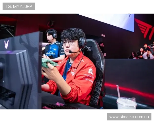 Gumayusi誓言拼尽全力带领队伍冲击最强战队荣誉体育赛场 Gumayusi誓言拼尽全力带领队伍冲击最强战队荣誉体育赛场