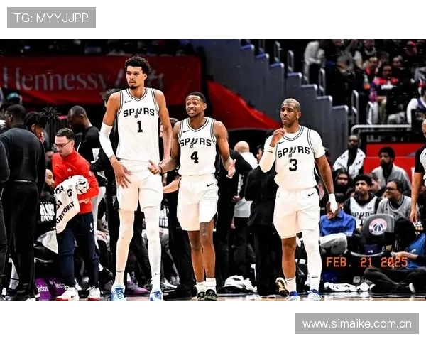 保罗助推马刺文班亚马成长 保罗助推马刺文班亚马成长